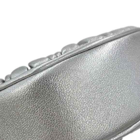 MIUMIU Matelassé Round Shoulder Bag Leather Silver 5BH191 - Picture 6 of 9